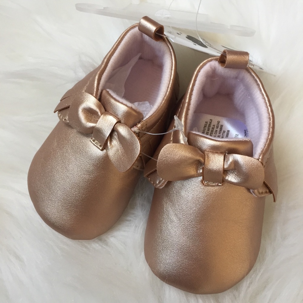 sale | rose gold metallic baby moccasins